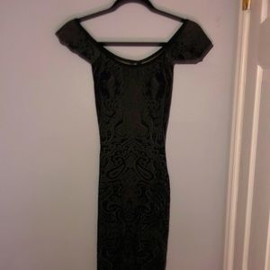 Guess off the shoulder bodycon dress